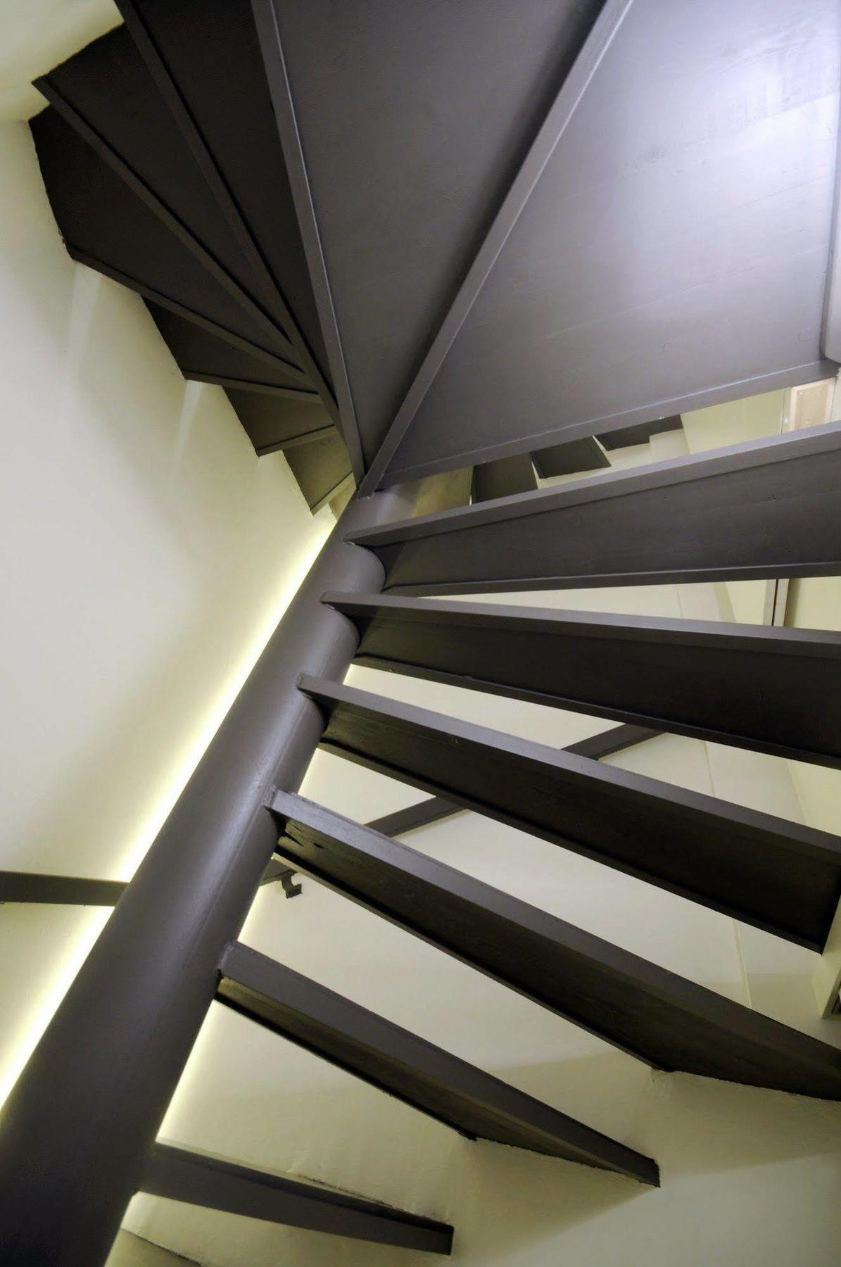 Emilia Suite Design โมดินา ภายนอก รูปภาพ